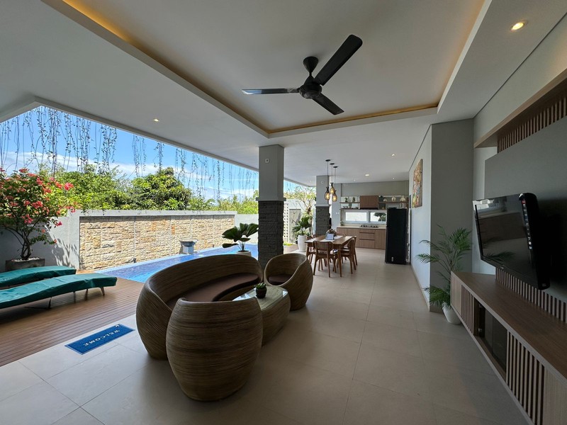 For Sale Beautiful Ocean View Villa in Ungasan