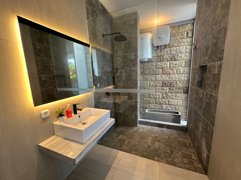 For Sale Beautiful Ocean View Villa in Ungasan