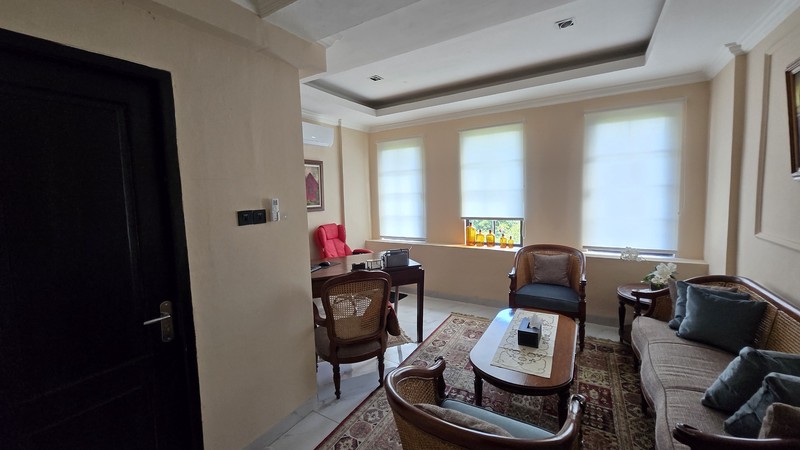 Dijual Ruko Cikini Raya 5 Lantai Strategis Depan SMP 1