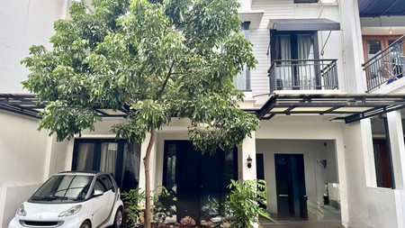 Disewa Rumah di Aarden Townhouse, Menteng, Jakarta Pusat