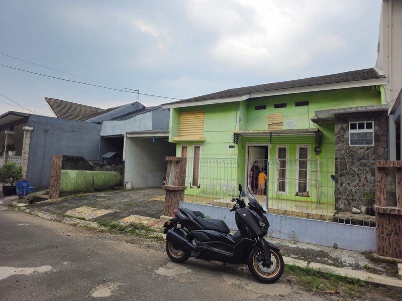 Rumah Siap Huni Dalam Cluster di GDC - Akses Mudah Dekat Stasiun