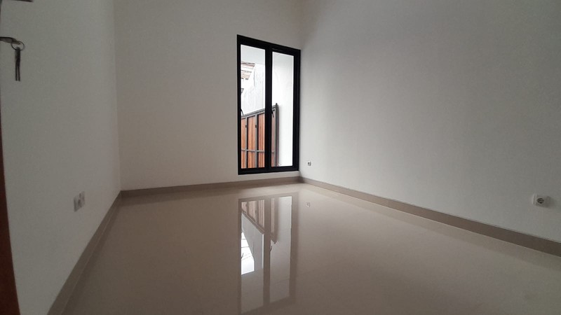 Rumah 2 Lantai di Pondok Kelapa Duren Sawit Jaktim
