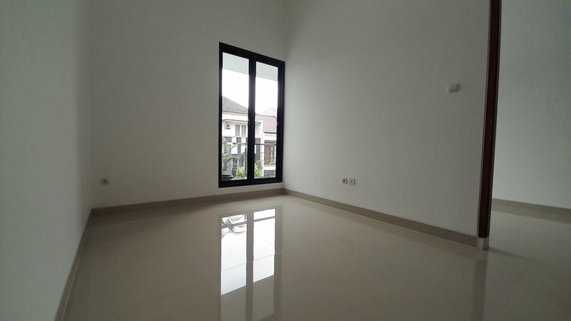 Rumah 2 Lantai di Pondok Kelapa Duren Sawit Jaktim