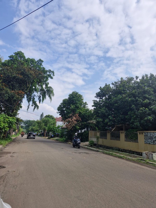 Tanah Seluas 300 m2 Siap Bangun di Wisma Cakra Raya, Limo - Cinere