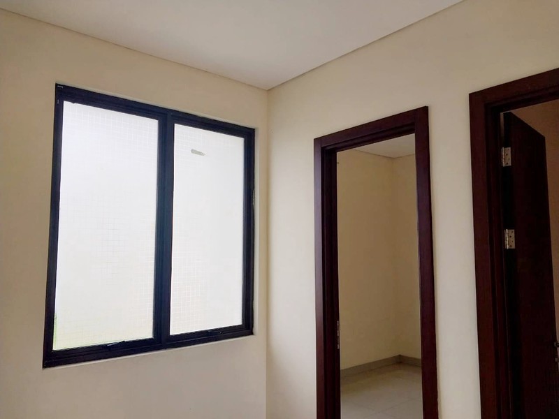 Rumah Mewah Minimalis Siap Huni, Desain Modern Di Lippo Cikarang