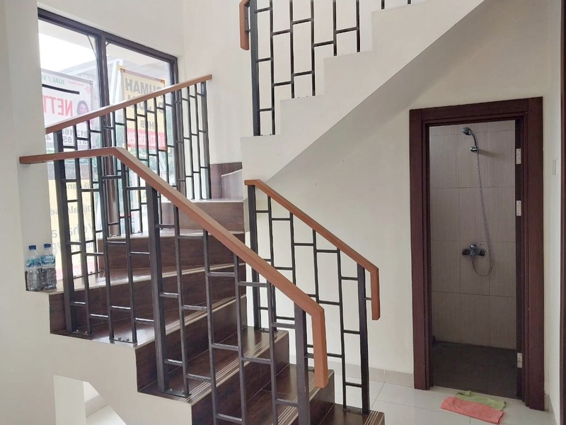 Rumah Mewah Minimalis Siap Huni, Desain Modern Di Lippo Cikarang