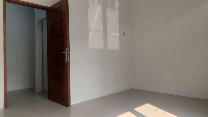 Rumah Kali Baru Murah Siap Huni 2 Lantai 