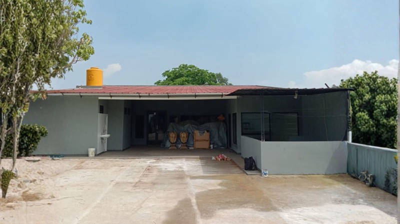 Ruang Usaha Siap Pakai di Padurenan Mustika Jaya Bekasi | Luas Tanah 356 m², Bonus Gudang & Lampu Gantung
