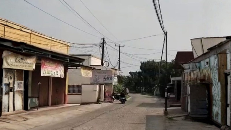 Ruang Usaha Siap Pakai di Padurenan Mustika Jaya Bekasi | Luas Tanah 356 m², Bonus Gudang & Lampu Gantung