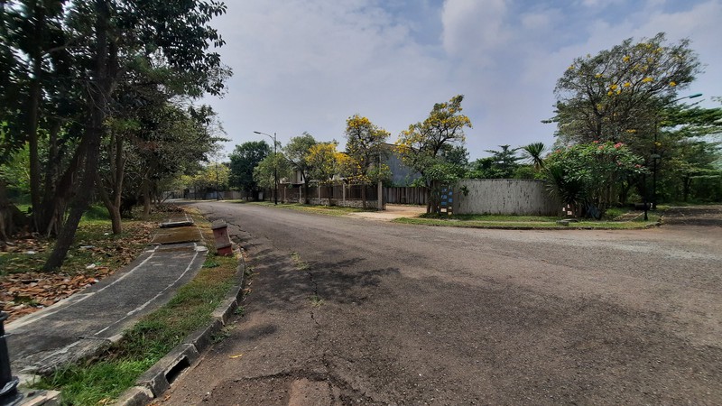 KAVLING RESIDENTIAL SIAP BANGUN DI LOKASI YANG NYAMAN DAN STRATEGIS PINGGIR LAPANGAN GOLF JABABEKA CIKARANG