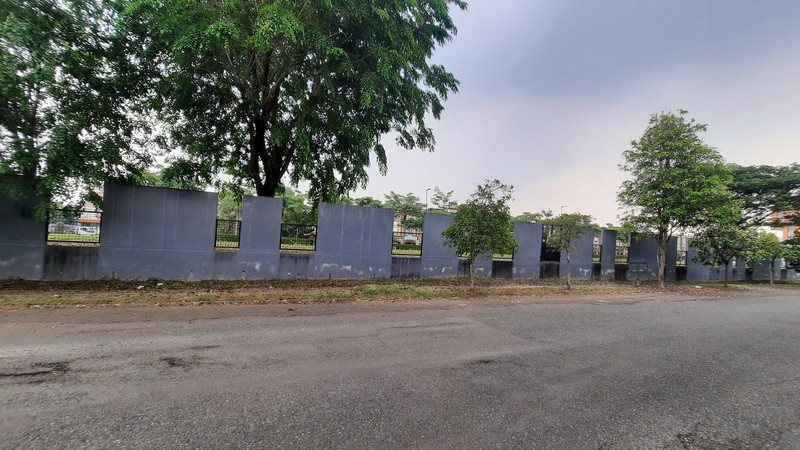 KAVLING RESIDENTIAL SIAP BANGUN DI LOKASI YANG NYAMAN DAN STRATEGIS DEKAT LAPANGAN GOLF JABABEKA CIKARANG