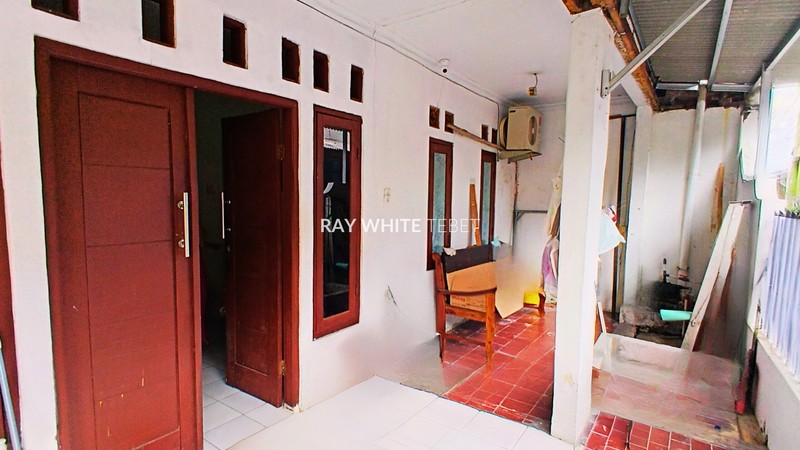 Dijual Rumah Hitung Tanah di Asem Baris, Kebon Baru - Tebet, Jakarta Selatan