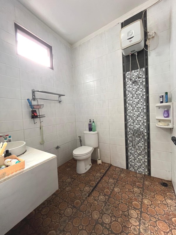 Rumah Bagus, Apik, Nyaman dan Asri, Dalam Cluster di Bintaro Sektor 9