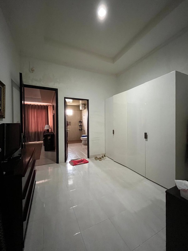 Rumah Bagus, Apik, Nyaman dan Asri, Dalam Cluster di Bintaro Sektor 9