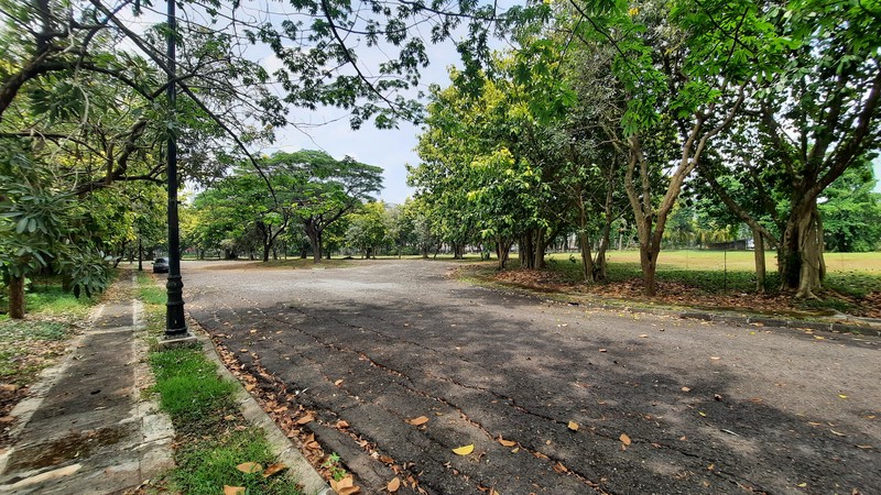 KAVLING RESIDENTIAL SIAP BANGUN DI LOKASI YANG NYAMAN DAN STRATEGIS PINGGIR LAPANGAN GOLF JABABEKA CIKARANG