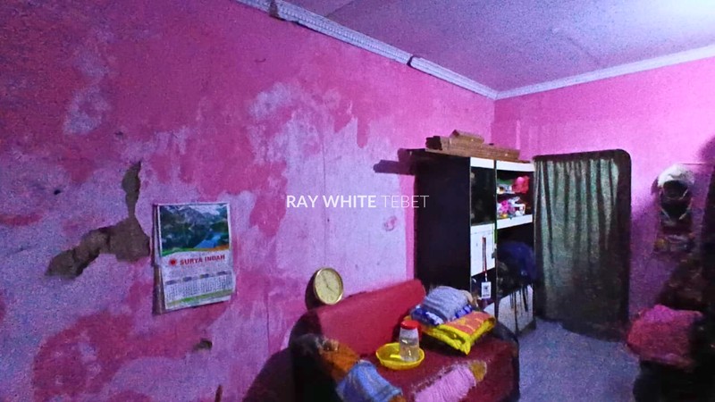 Dijual Rumah SHM Hitung Tanah di Pengadegan, Pancoran - Jakarta Selatan