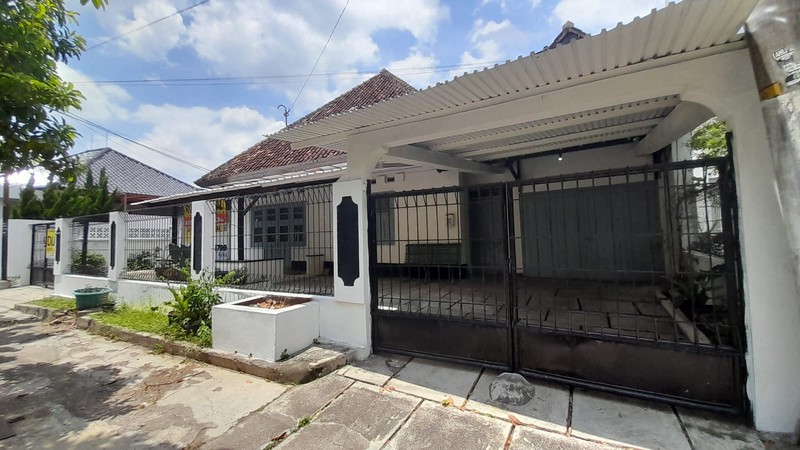 Rumah Tinggal Lokasi Premium Dekat Stasiun Lempuyangan Yogyakarta 