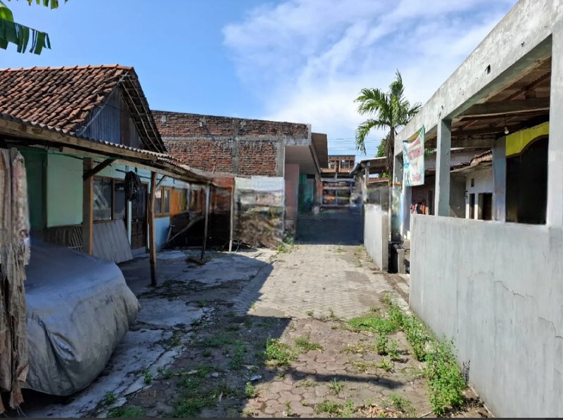 MURAH Rp.5 Juta-an/m2 Dijual Rumah Nol Jalan Raya Sumur Welut - Bangkingan - Lakarsantri - Surabaya Barat Cocok Buat Segala Usaha Dekat Royal Residence Wiyung, Raya Bangkingan, Grand Harvest 