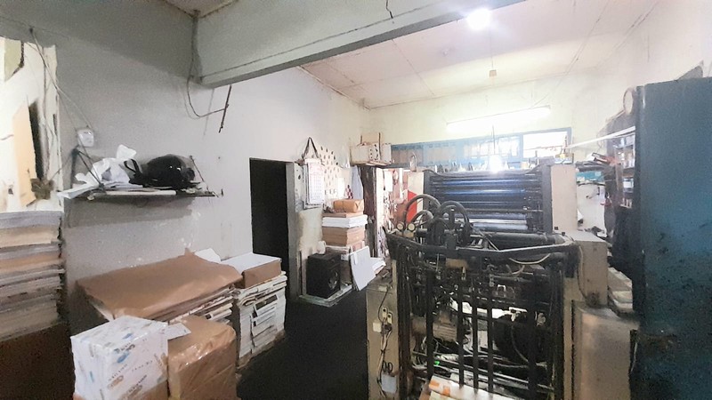 Rumah Strategis di Jl. Pandeyan - Cocok untuk Usaha & Investasi