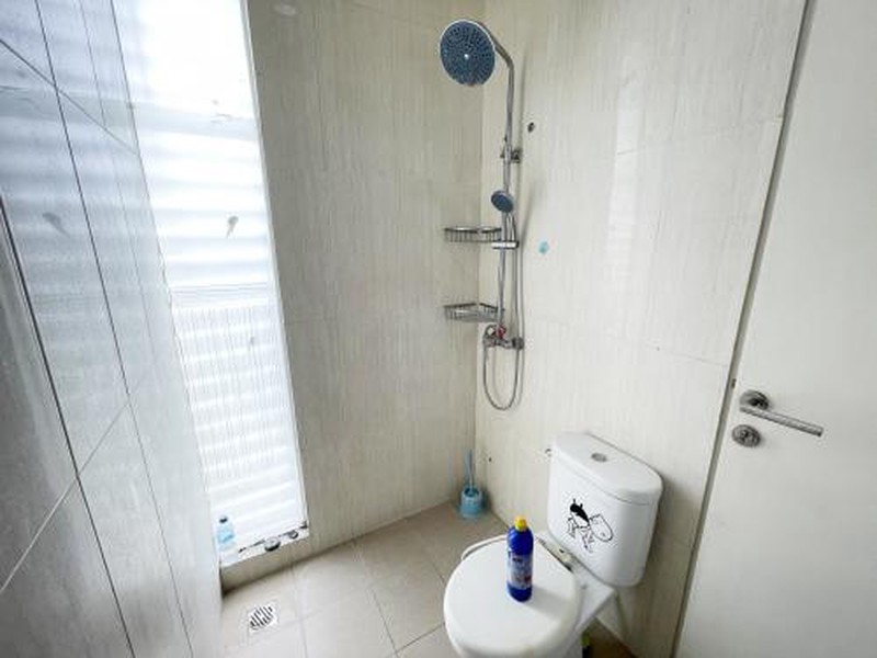 Jual Rumah 2 Lantai di Royal Residence Cluster Harewood Surabaya Barat Jawa Timur