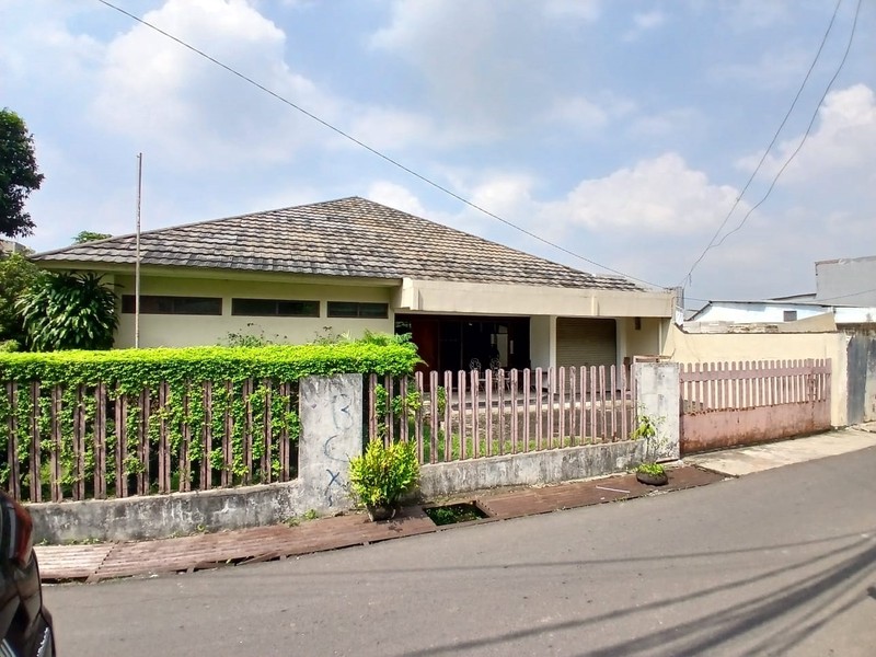 Rumah Murah Hitung Tanah, 1 Lantai,  di Tanah Kusir Jakarta Selatan
