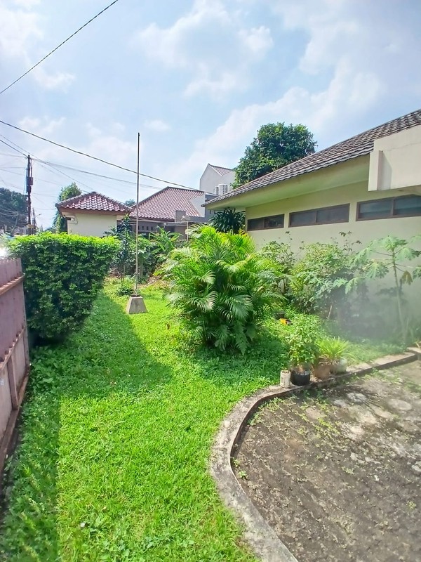 Rumah Murah Hitung Tanah, 1 Lantai,  di Tanah Kusir Jakarta Selatan