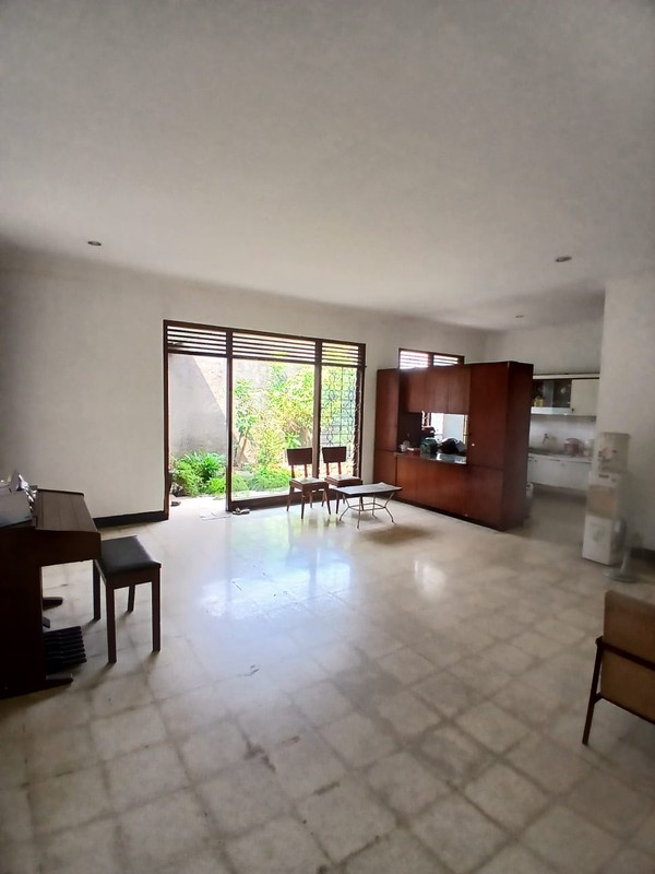 Rumah Murah Hitung Tanah, 1 Lantai,  di Tanah Kusir Jakarta Selatan