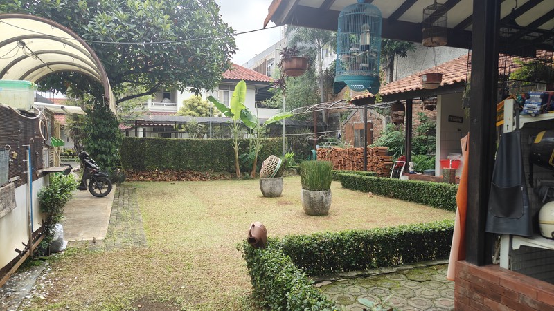 Langka Banget! 3 Rumah Sekaligus di Cipete Selatan - Total Tanah 1.437m2