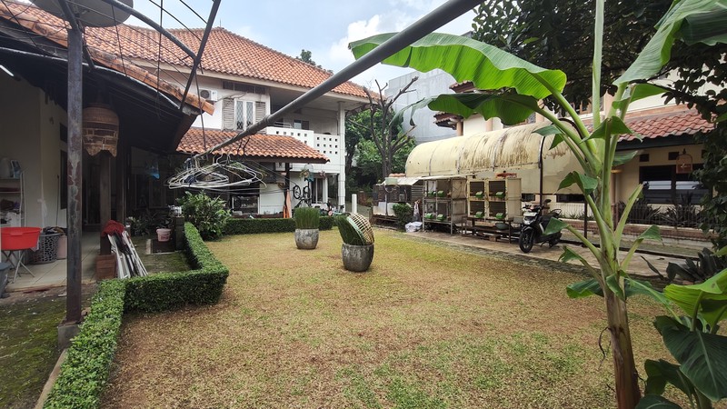 Langka Banget! 3 Rumah Sekaligus di Cipete Selatan - Total Tanah 1.437m2