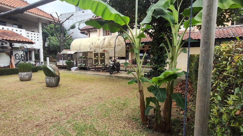 Langka Banget! 3 Rumah Sekaligus di Cipete Selatan - Total Tanah 1.437m2
