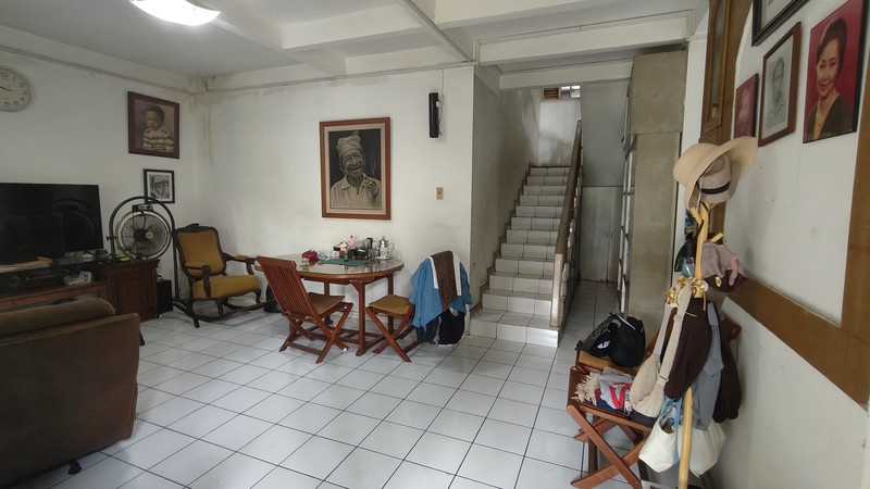 Langka Banget! 3 Rumah Sekaligus di Cipete Selatan - Total Tanah 1.437m2