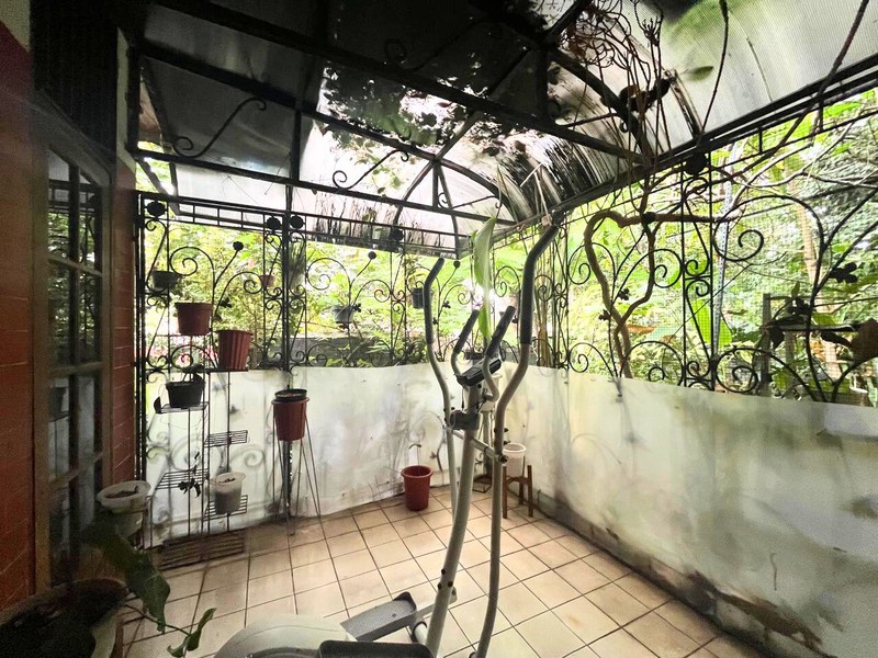 Rumah 2 Lantai di Kalibata Indah Pancoran Jaksel