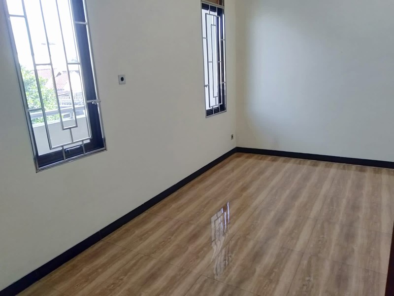 Rumah Asri & Nyaman di Komplek Sumbersari Bandung