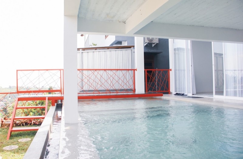 Rumah Baru, Kolam Renang, Fully Furnished. Dago Pakar Resort