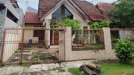 Banting Harga. Rumah standar Griya Loka, BSD