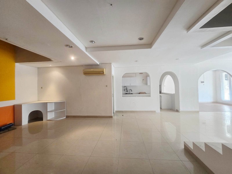 Dijual Rumah Janur Elok, Kelapa Gading