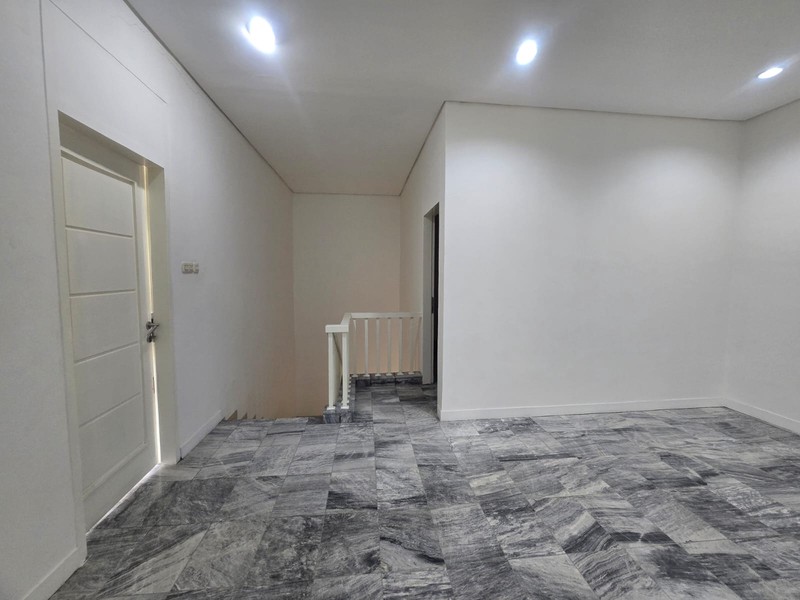 Dijual Rumah Janur Elok, Kelapa Gading