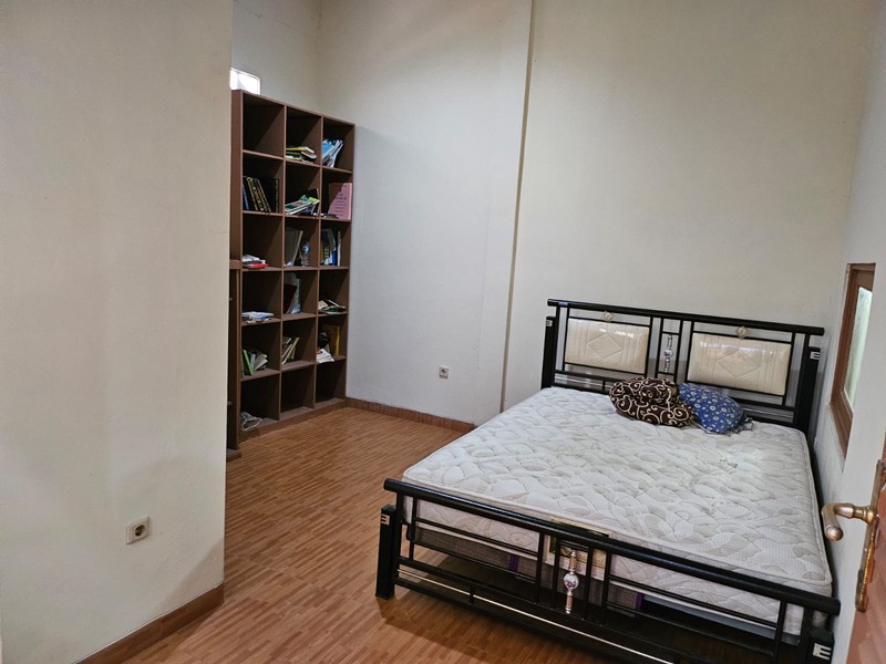 Rumah Cantik 2 Lantai Siap Huni di Bintaro KT 2 KM 2 SHM.