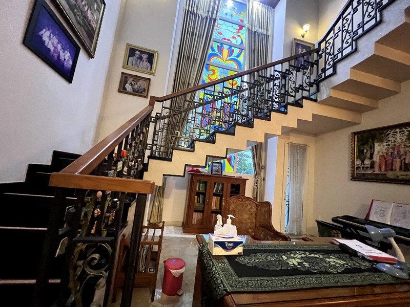 Rumah Mewah Asri dan Nyaman di Gegerkalong Bandung Kota