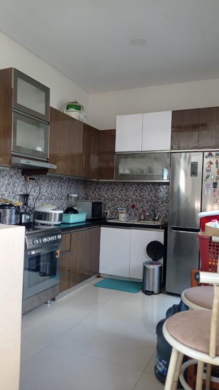 Rumah Eksklusif dengan Private Swimming Pool