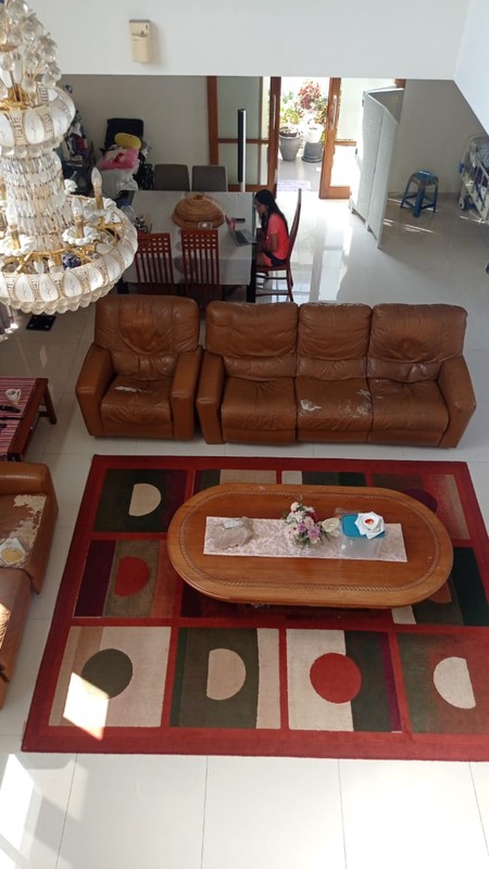 Rumah Eksklusif dengan Private Swimming Pool