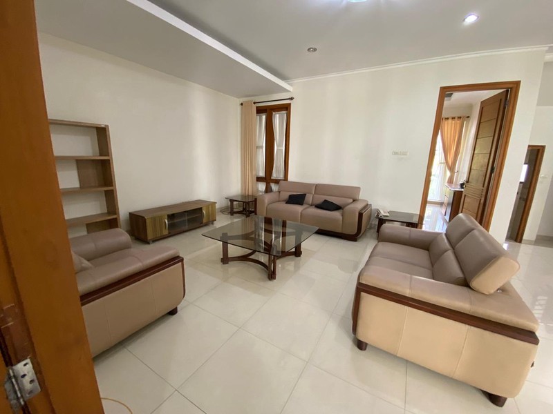 Rumah Mewah Modern Minimalis Di Perumahan Elit Bale Hinggil Residence, Jl. Kaliurang KM 8.5 Ngaglik, Sleman, Yogyakarta