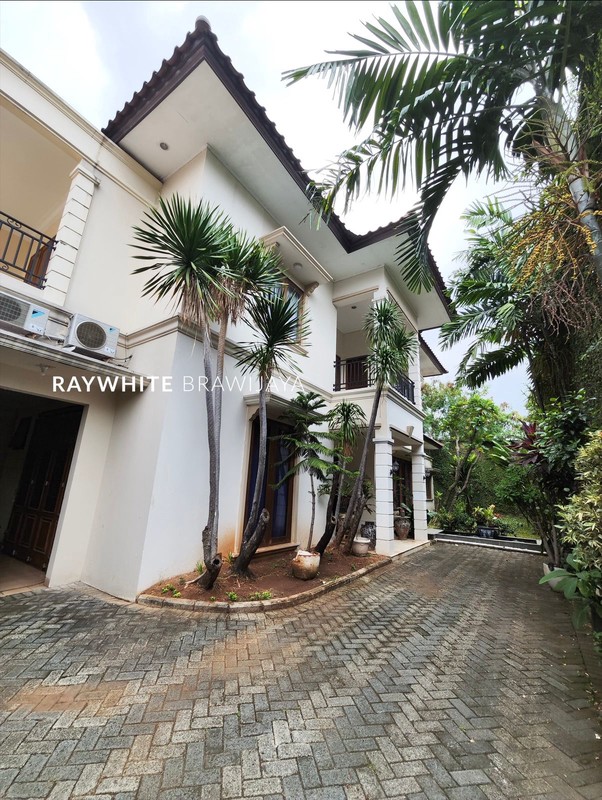 Rumah Siap Huni Bebas Banjir Area Kemang