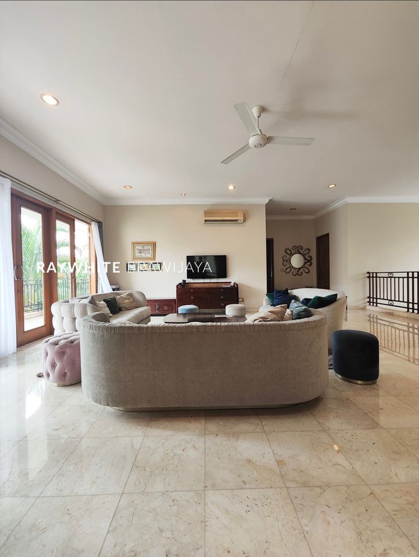 Rumah Siap Huni Bebas Banjir Area Kemang