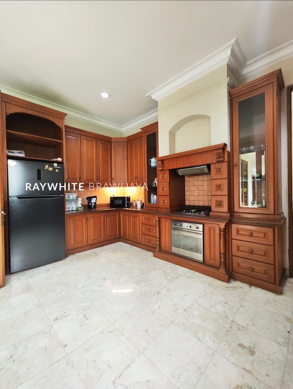 Rumah Siap Huni Bebas Banjir Area Kemang