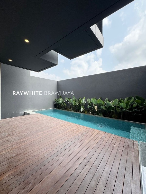 Brand New House Modern Kemang Dalam