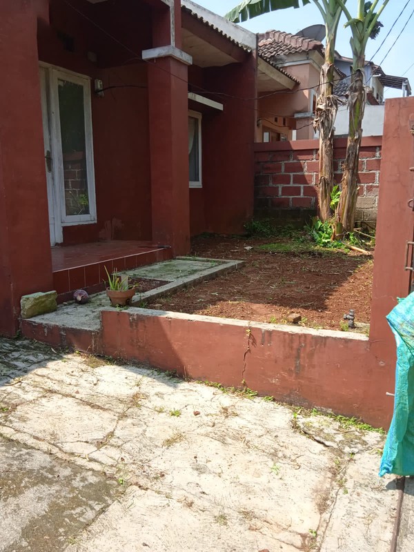 Rumah Siap Huni dengan Hunian Nyaman dan Asri di Sawangan, Depok