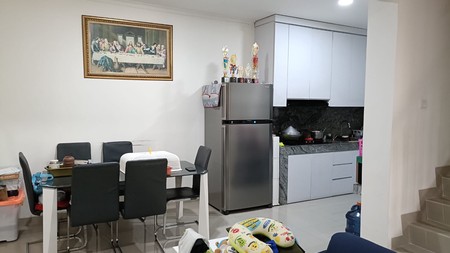 Rumah Modern di Latigo Village Gading Serpong - Hunian Nyaman di Lokasi Strategis