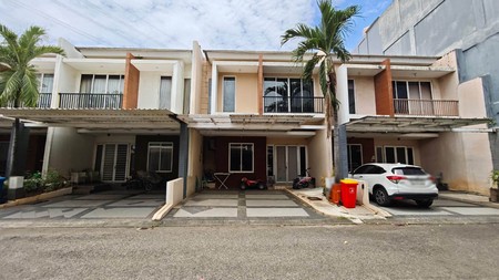 Dijual Rumah Riviera Garden, Kelapa Gading 