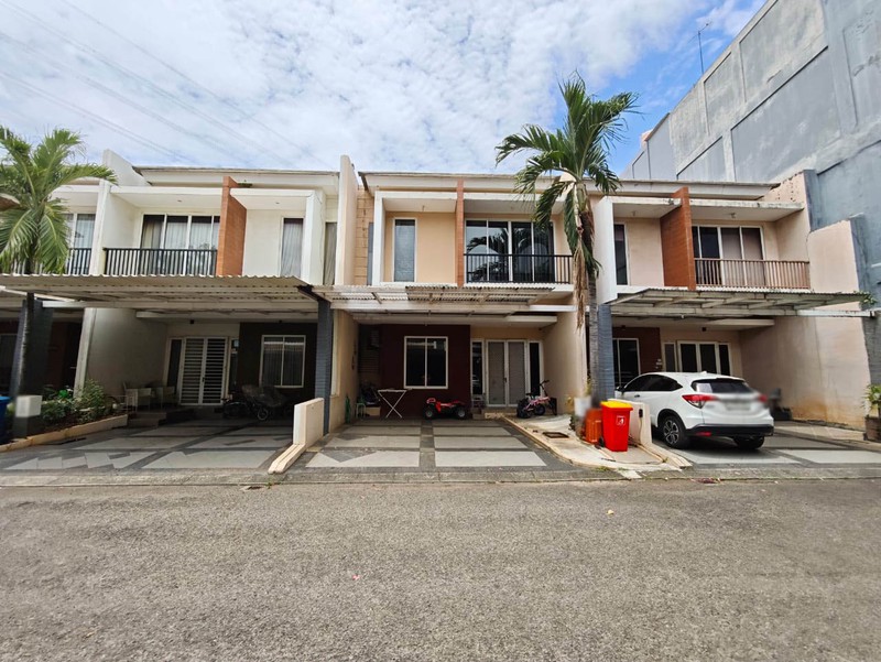 Dijual Rumah Riviera Garden, Kelapa Gading